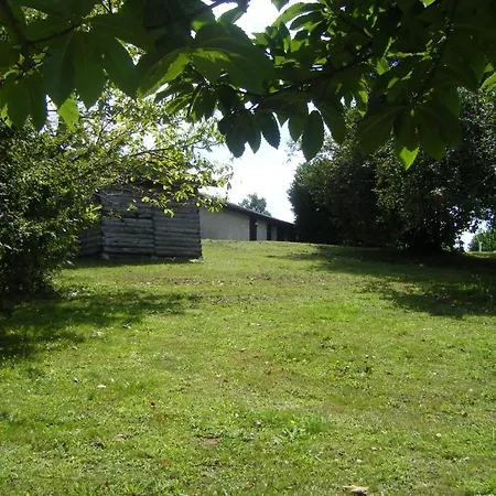 Ferme De Honzac Guest house